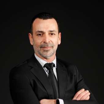 Doç. Dr. Berk Ataman