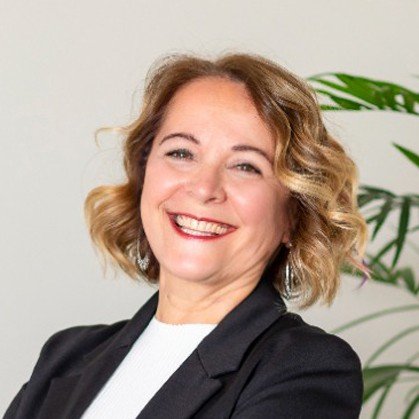 Özlem Özbatır